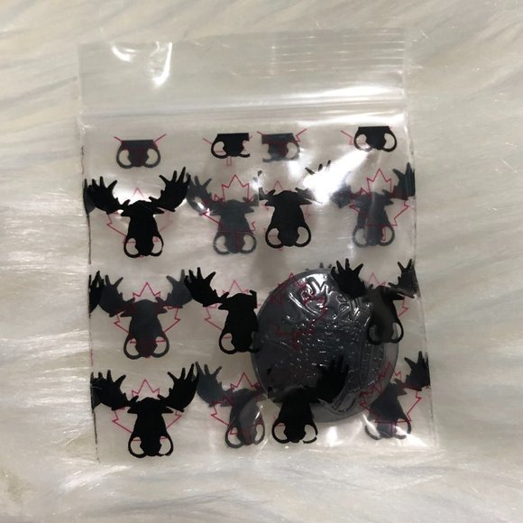 Moose Knuckles Jacket - Size S - Picture 15 of 15